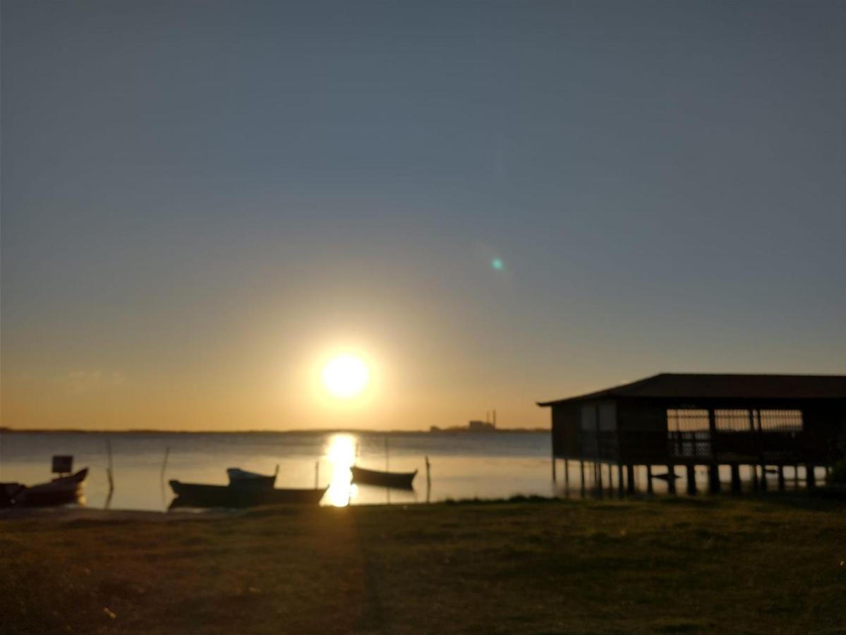 Suites luxo em residência particular Cabo Frio Exterior foto
